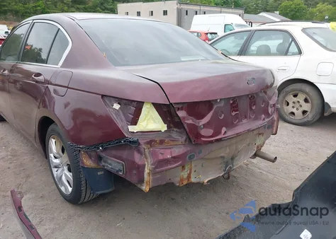 2010 Honda Accord 2.4 Lx z USA, uszkodzony, nr VIN 1HGCP2F38AA137707